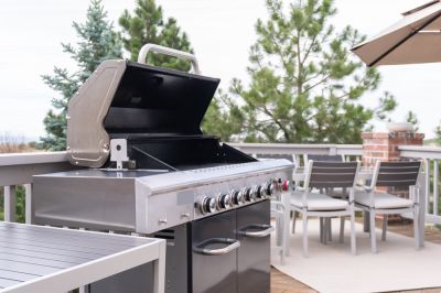 Get Your Gas Grill Assembled by Professionals!